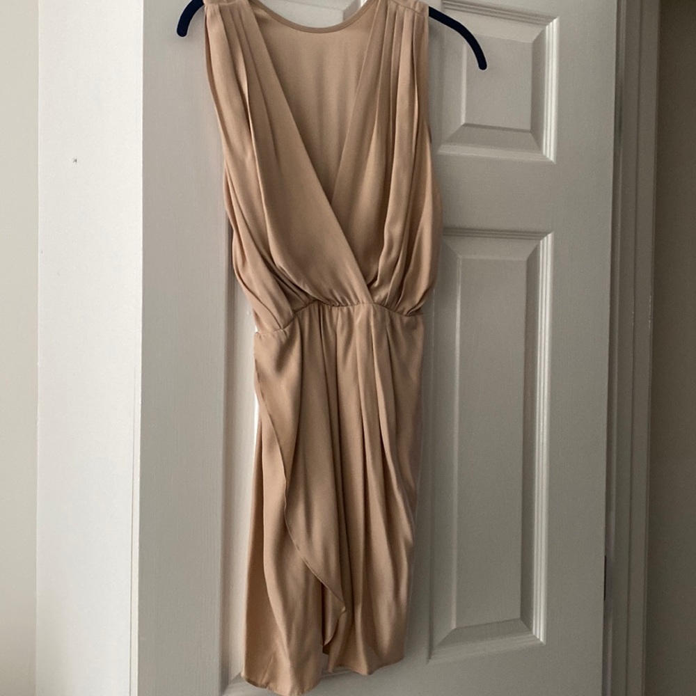 Amanda uprichard silk dress in perfect shape